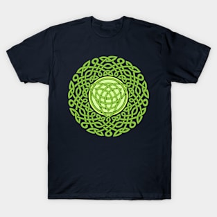 Green Celtic knot pattern T-Shirt